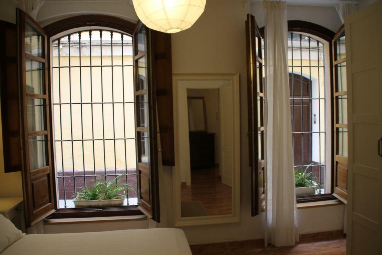 Lyrioshomes Malaga La Merced Centro Luaran gambar