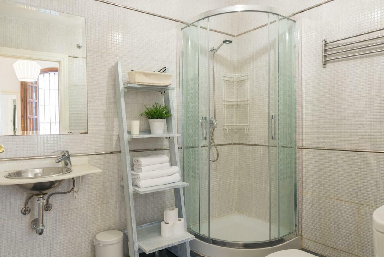 Lyrioshomes Malaga La Merced Centro Luaran gambar